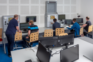 Přihlaste se k účasti na KNX certifikačním kursu na VŠB TU Ostrava 22.8.2024